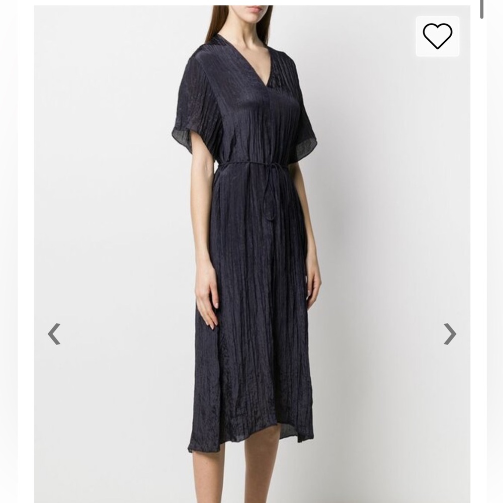 VINCE
Coastal Blue Textured Short Sleeve Dress